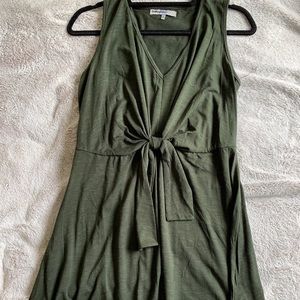 Green front tie dress